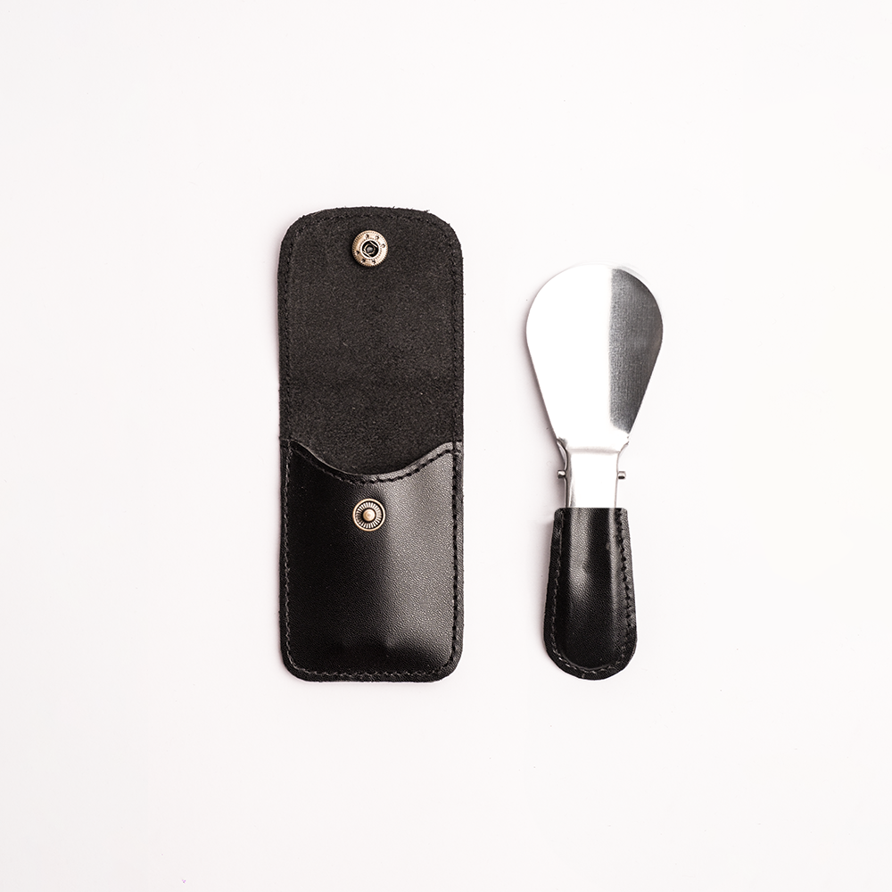 Shoe Horn: Black